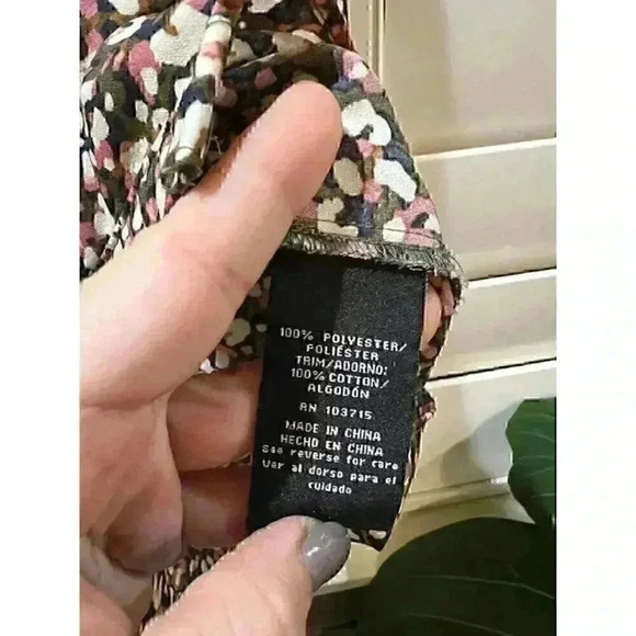 Zac and Rachel animal print Blouse Size Large - Picture 11 of 12